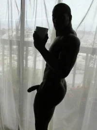 Silhouettes-008.webp