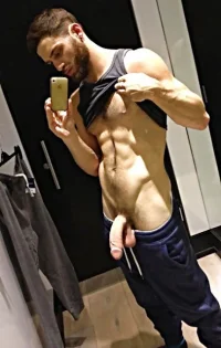 043F435E-0782-4F1A-9CEC-C8134B1118AB.webp
