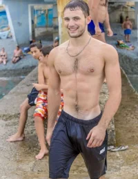 375_1000 (4).webp