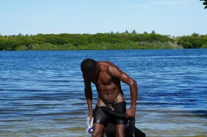 748_1000.webp