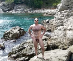 011_1000.webp