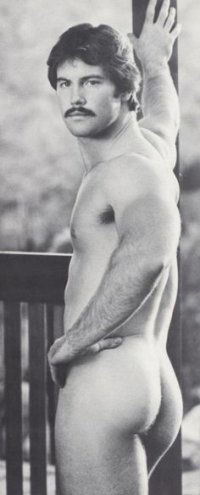 03e6678a6e71b4d2185221fd9d6a3990--sexy-guys-sexy-men.jpg