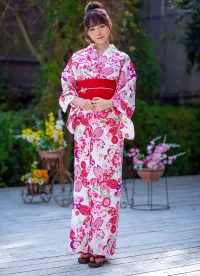arina-hashimoto-1.webp