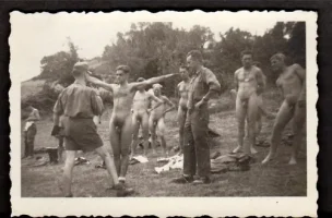 vint guerra 04 534mtk.webp