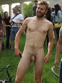 071_1000.webp