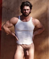 brutos40308_SamDekker.webp