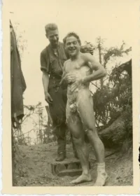 vint guerra2 5k34m5 35.webp