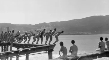 vintage-nudist-males-440-norway-1924.webp
