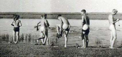 large.removing-shorts.jpg.d337d05fef9eedecb333dcd43e858346.webp