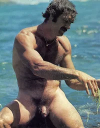 LouZivkovich-024[1]  Playgirl 75.webp