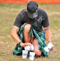 guy-kilt-dick-slip.webp