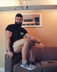 fccffc00f812dd631c237d06851229d9--beard-man-men-hair.webp
