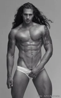 e68a7cee3966fffe1ef65a74e99d08e4--male-editorial-underwear-men.webp