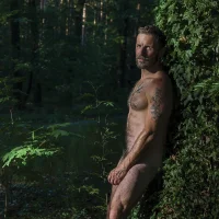 nature_men_021.webp