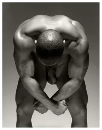 THE_MALE_NUDE_13-1332888983m.webp