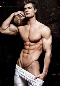eb4684b858e81e15d143aa7f1655719e--sexy-gay-men-sexy-guys.webp