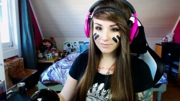 missrage-twitch-1-620x349.webp
