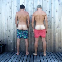 naked_men_in_public_17.webp