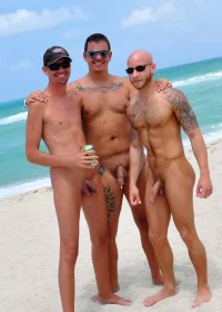 candid-nude-beaches.webp
