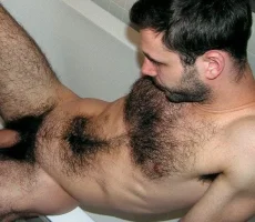 613874842f29131c469b26fd6be014f4--sexy-men-hot-men.webp