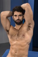 natural_hairy_men_17.jpg