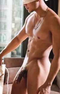 asian-hunk_nude-5.webp