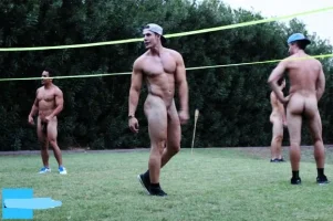Fratmen-Fratpad-Nude-Valleyball-1_LI.webp