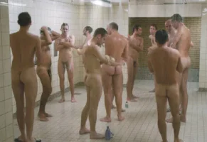 Communal_shower.webp