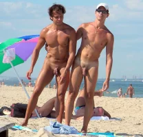 beachmen036.webp