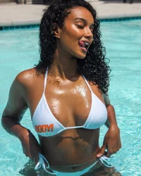 horni-babes302-02.webp