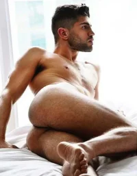 tumblr_offzstX8PN1sc8jk0o1_500.webp
