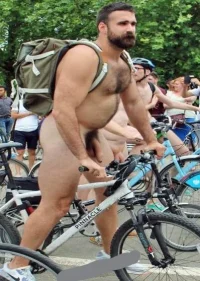 london-bike-ride-cock-beauty-e1534457145209_LI.webp