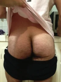 The-hairy-asses-and-bushy-pubes-of-Natural-Guys-38.webp