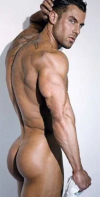 tumblr_o2pdi0hset1s1di4zo1_500.webp