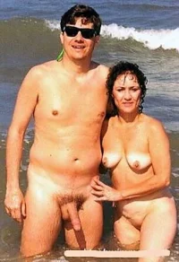 nude-couple881_LI.webp