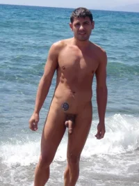 Naked_amateur_guys_100_1.webp