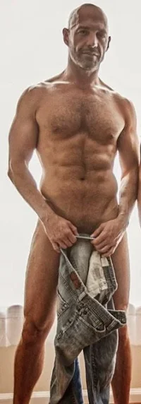 9bc31e80845e93fad021583d9ba5df29--men-over--bald-men.webp