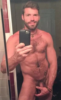 Xavier-Jacobs-Naked-Selfie-Hairy-Gay-Porn-Star-3.webp