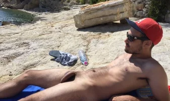 big-soft-nudist-cock-800x475.webp