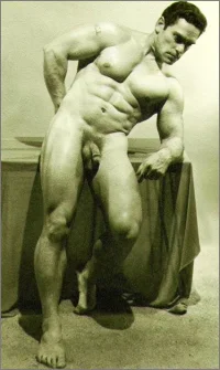 vt nude10.webp