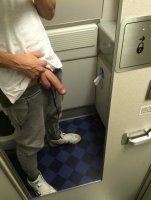 I-came-to-masturbate-to-the-bathroom-of-the-plane.jpg