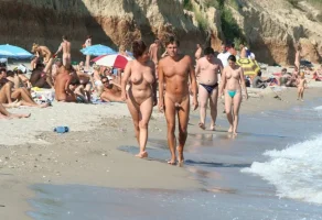 nudists-01.webp