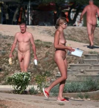 nudists-04.webp