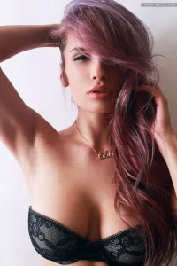 horni-babes67-01.webp