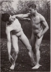 2_nudes_punching_864x1216.webp