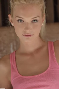 horni-babes82-40.webp