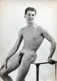 john-barrington-nude-male_LI.webp
