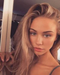 beautiful-girls-make-the-world-go-around-640-high-01.webp