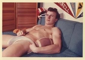 Champion Bud Clarke 005.webp
