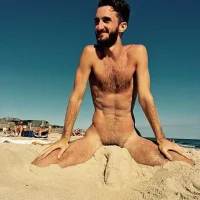 CPcYOAdW8AE-f4h.webp